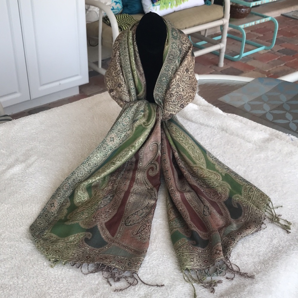 Green & Brown w/ Gold Inlay Paisley Scarf/Wrap